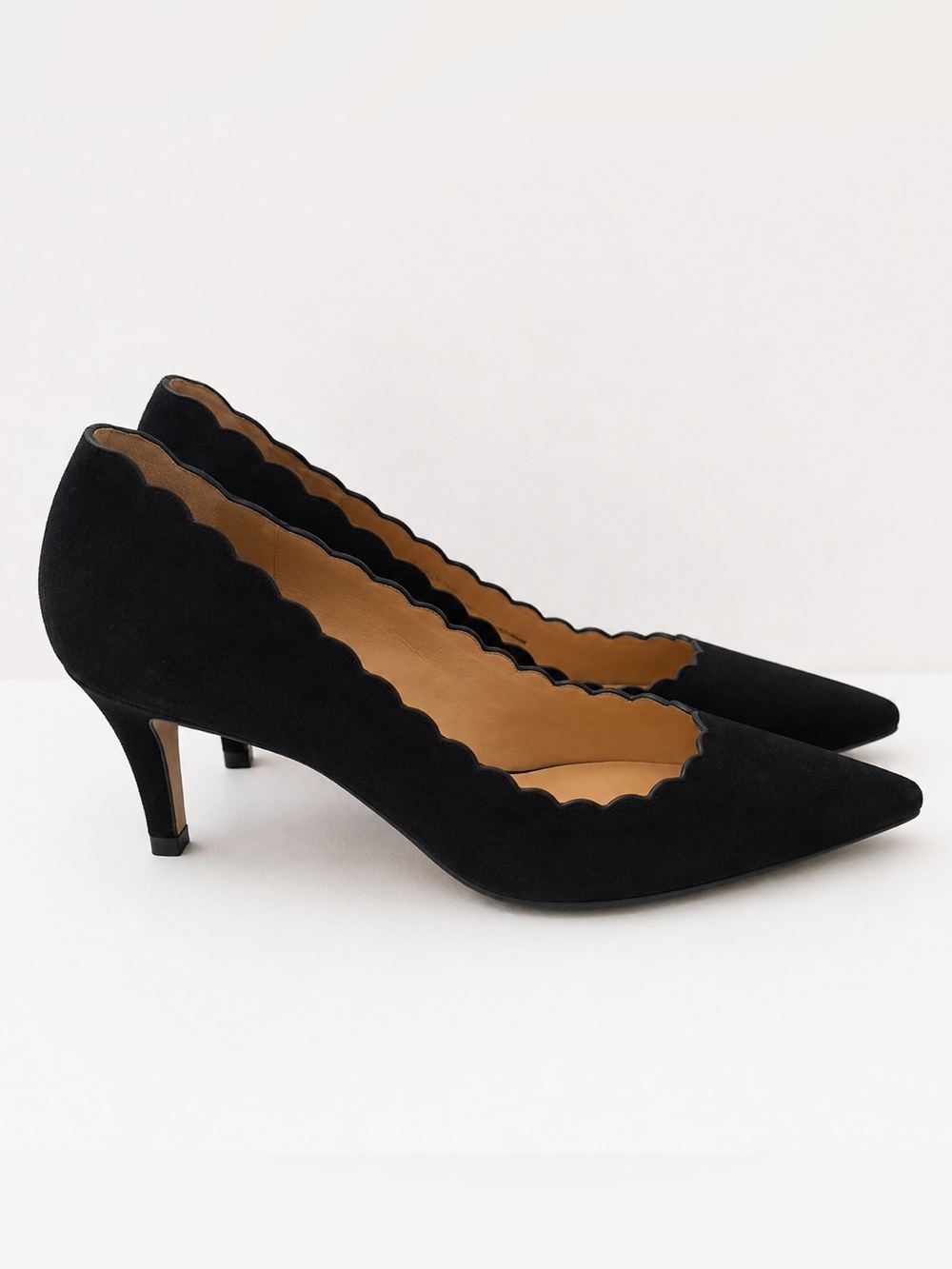 Talbots Black Suede Scalloped Pointed Toe Pumps Heels Size 7M Classic - Picture 7 of 7